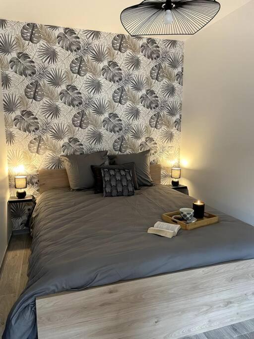 Bel Appartement Sur Cour Plein Centre Ville Et Parking Moulins  Bagian luar foto